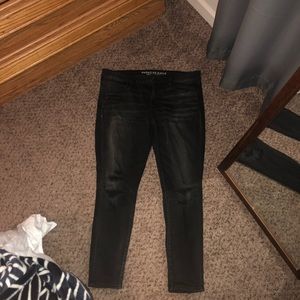 Black American Eagle jeggings